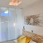 Lejlighed Mit Beheiztem Pool By Interhome