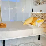 Mit Beheiztem Pool By Interhome