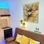Apartment Mit Beheiztem Pool By Interhome *